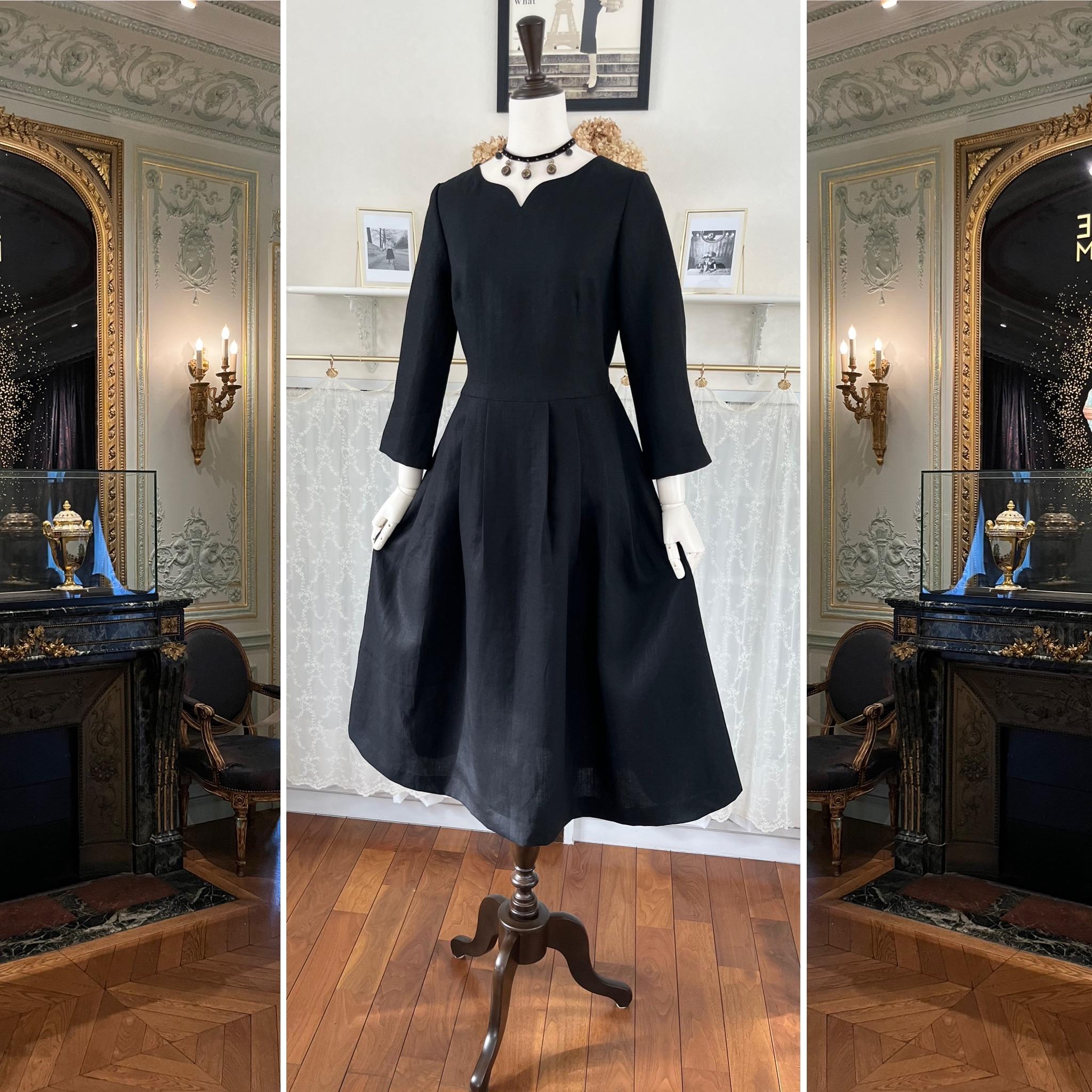 黒リネンのエレガントなワンピース『 アンリエット・HSN』ブラック・ローウエスト・タック・ウエストリボン・セレモニー