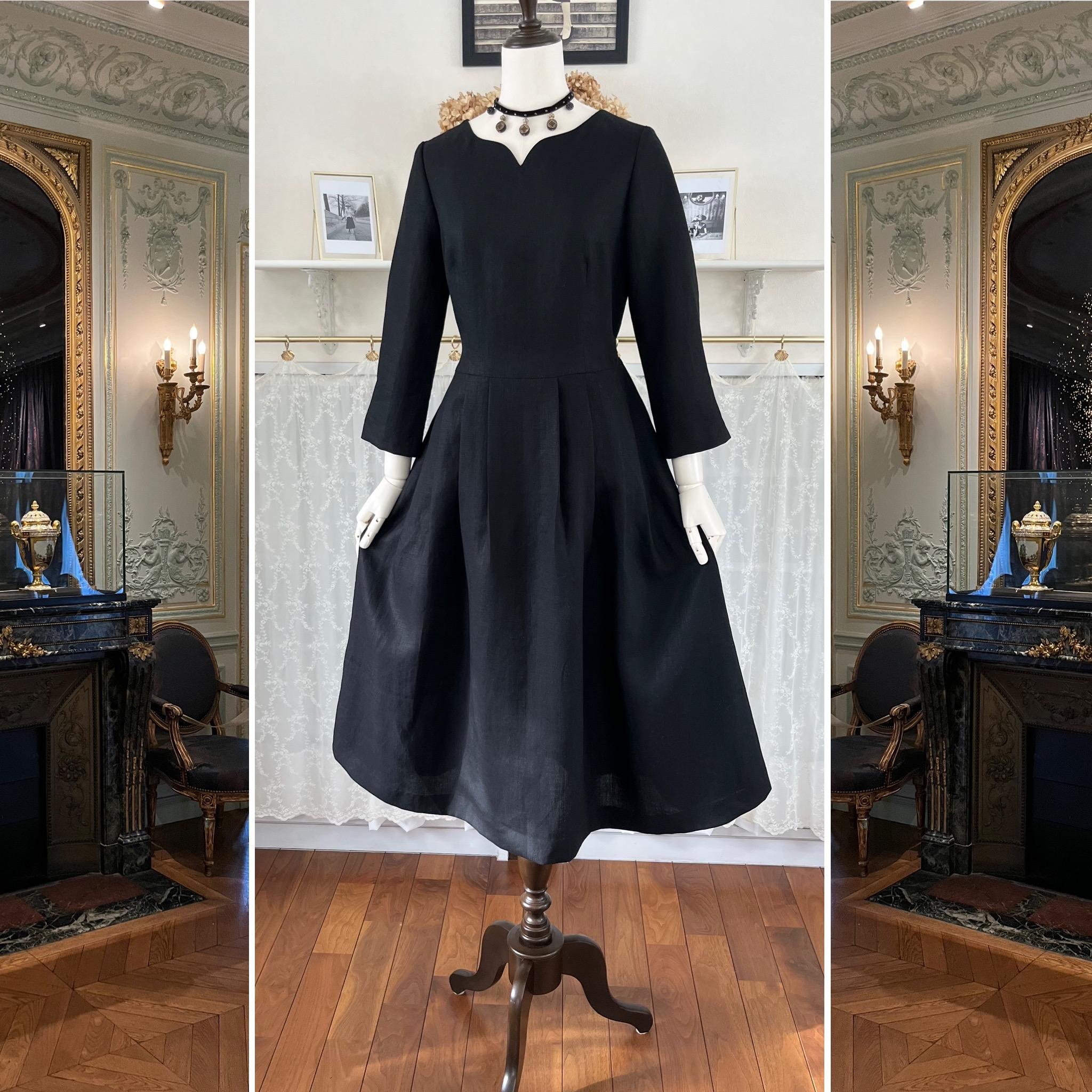 黒リネンのエレガントなワンピース『 アンリエット・HSN』ブラック・ローウエスト・タック・ウエストリボン・セレモニー | 9枚目