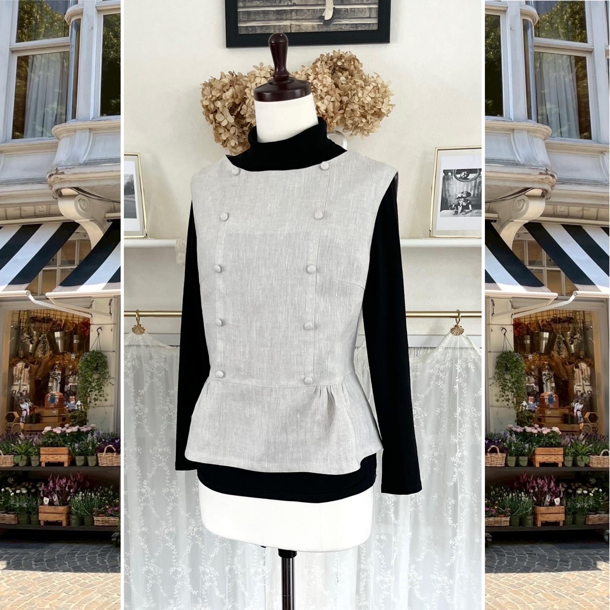 リネンのノースリーブ・ギャザーブラウス『ナチュラルカラー・生成り・重ね着・後ろファスナー・1点のみ』