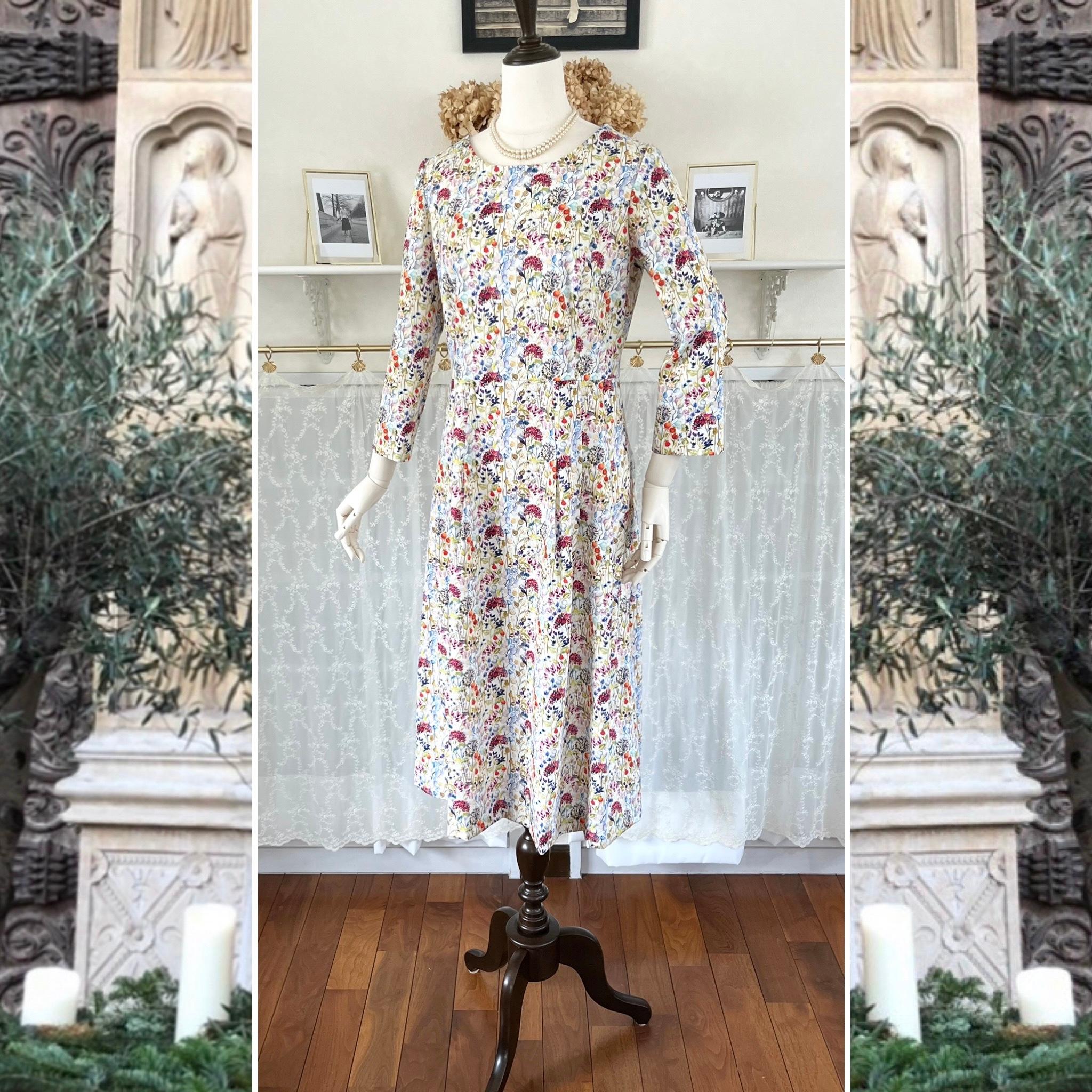 パリの花柄コットンのワンピース『アンリエット ・NR』タックスカート・キレイ目ライン・シンプル・1点のみ | 3枚目